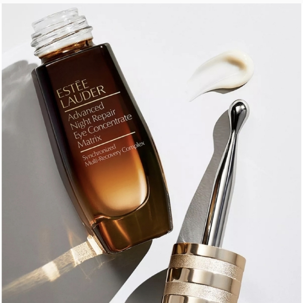Estee lauder - Picture 2 of 4